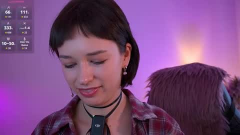 Vivian online show from 03.16.26