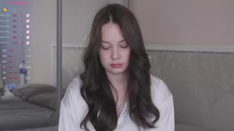 Nicole online show from 05.19.26