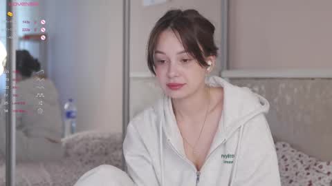 Nicole online show from 06.07.26