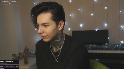 Snapshot of chillguy2k chatting on 12.20.24 Rick online show from 12.20.24