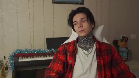 Snapshot of chillguy2k chatting on 01.03.25 Rick online show from 01.03.25