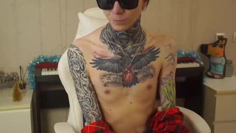 Snapshot of chillguy2k chatting on 01.04.25 Rick online show from 01.04.25