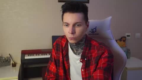 Snapshot of chillguy2k chatting on 01.19.25 Rick online show from 01.19.25