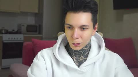 Snapshot of chillguy2k chatting on 03.02.25 Rick online show from 03.02.25