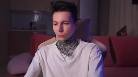 Snapshot of chillguy2k chatting on 03.11.25 Rick online show from 03.11.25