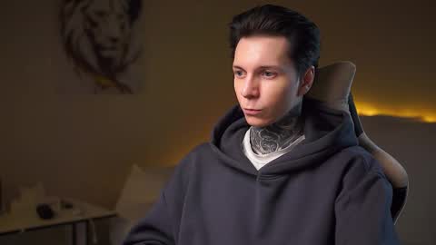 Snapshot of chillguy2k chatting on 10.02.25 Rick online show from 10.02.25