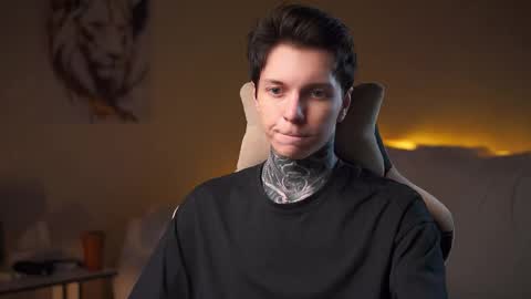 Snapshot of chillguy2k chatting on 10.06.25 Rick online show from 10.06.25