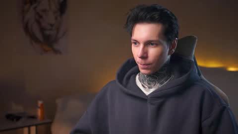 Snapshot of chillguy2k chatting on 10.12.25 Rick online show from 10.12.25