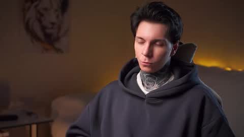 Snapshot of chillguy2k chatting on 10.18.25 Rick online show from 10.18.25