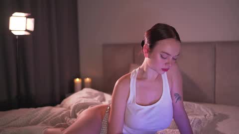 chillwithstacy online show from 02.18.25