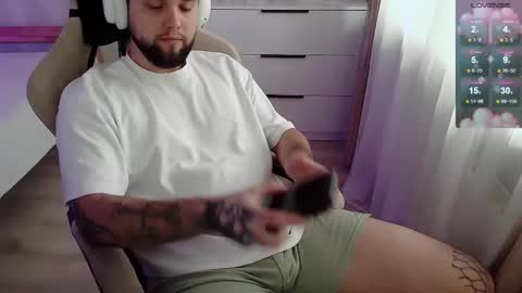 Snapshot of chilly__willy chatting on 03.02.26 Mark online show from 03.02.26