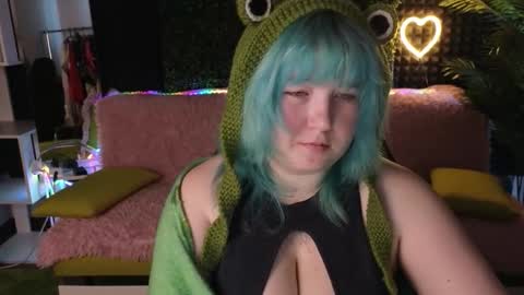 Snapshot of chimberwol chatting on 09.10.25 Chim-Chim online show from 09.10.25