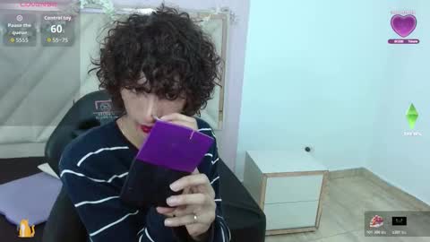 chipi_tay online show from 10.31.25