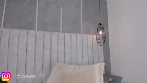 Snapshot of chloe_dee_ chatting on 02.01.25 Chloe online show from 02.01.25