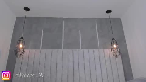 Snapshot of chloe_dee_ chatting on 02.19.25 Chloe online show from 02.19.25