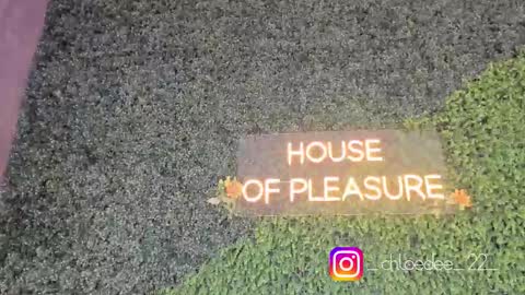 Snapshot of chloe_dee_ chatting on 10.18.25 Chloe online show from 10.18.25