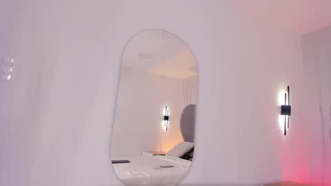 Snapshot of chloe_dee_ chatting on 11.09.25 Chloe online show from 11.09.25