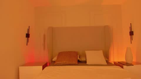 Snapshot of chloe_dee_ chatting on 11.22.25 Chloe online show from 11.22.25