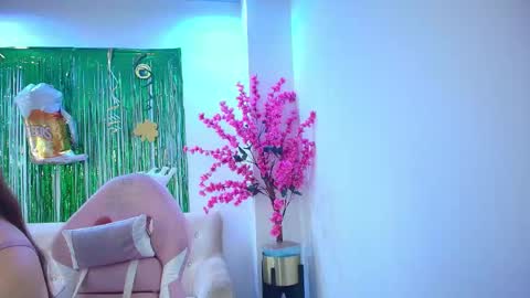 Snapshot of chloe_dolly chatting on 03.18.26 Chloe online show from 03.18.26