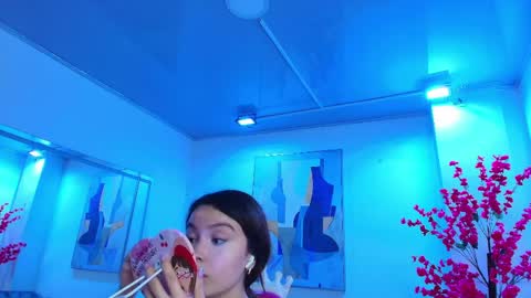 Snapshot of chloe_dolly chatting on 03.31.26 Chloe online show from 03.31.26