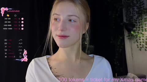 Arianaa Mourrr online show from 12.26.24