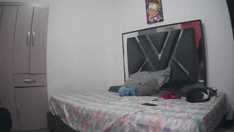 Snapshot of chloe_hotx chatting on 09.28.25 Chloe and Danna online show from 09.28.25