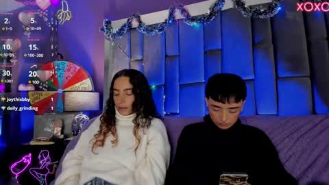 Isabella curly hair - Anastasia short hair  online show from 12.03.24