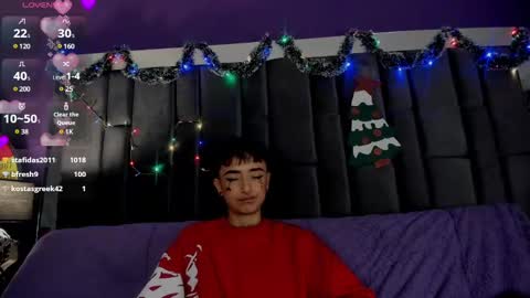 Isabella curly hair - Anastasia short hair  online show from 12.04.24