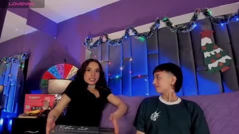 Isabella curly hair - Anastasia short hair  online show from 12.06.24