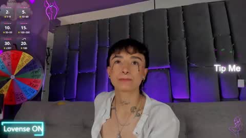 Isabella curly hair - Anastasia short hair  online show from 01.07.25