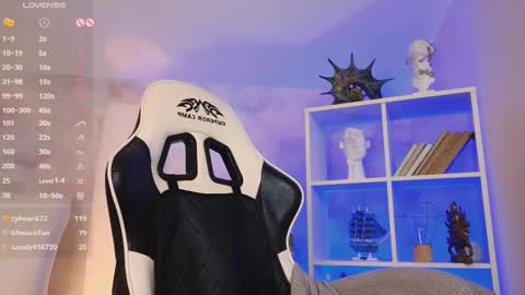 Snapshot of chloe_jeense chatting on 03.06.25 Chloe online show from 03.06.25