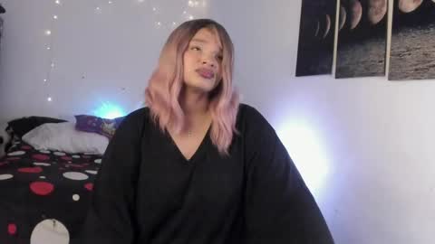 chloe_kisses online show from 05.11.26