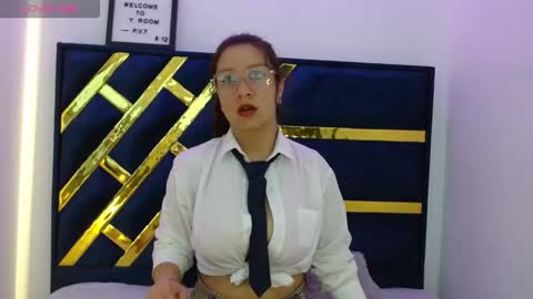 Chloe online show from 11.12.25