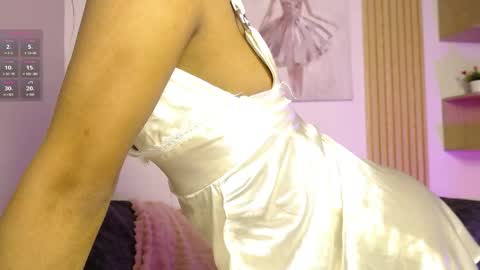 Snapshot of chloe_peach_ chatting on 04.14.26 chloe_peach_ online show from 04.14.26