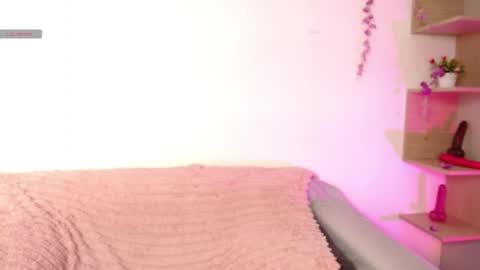 chloe_peach_ online show from 05.19.26