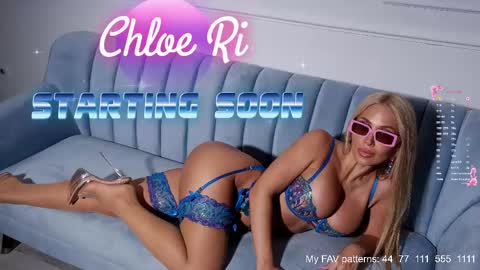 Snapshot of chloe_ri chatting on 05.10.26 . ALL my LINKS online show from 05.10.26