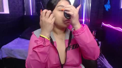 chloe_smith5 online show from 05.22.26