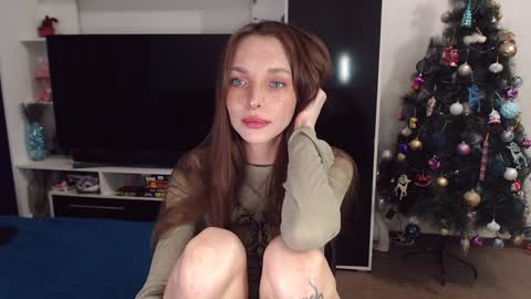 Chloe online show from 12.26.24