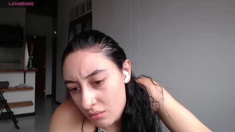 Snapshot of chloe_vahos chatting on 07.22.26 Chloe online show from 07.22.26