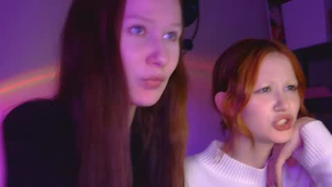 Snapshot of chloe_wifey chatting on 11.26.25 chloe wifey online show from 11.26.25