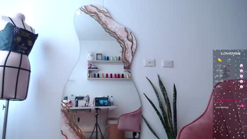 cloe online show from 12.19.24