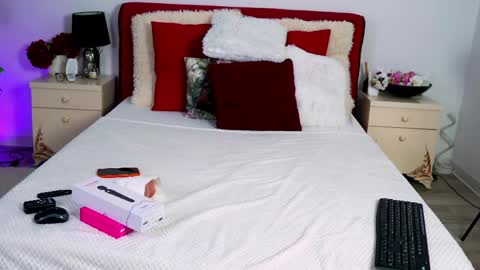 Chloe online show from 04.27.26