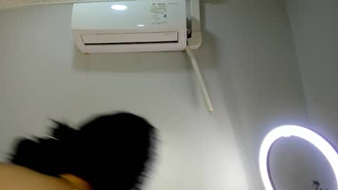 chloegils online show from 01.18.26