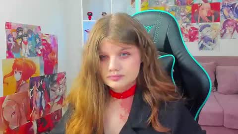 Snapshot of chloehalses chatting on 07.06.26 ChloeHalses online show from 07.06.26