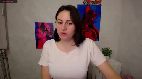 Snapshot of chloejill_ chatting on 10.25.25 Chloe online show from 10.25.25