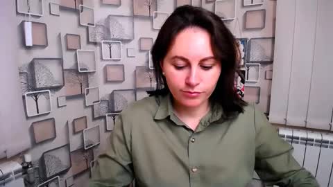 Snapshot of chloejill_ chatting on 10.26.25 Chloe online show from 10.26.25