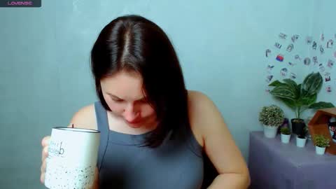 Chloe online show from 12.15.25