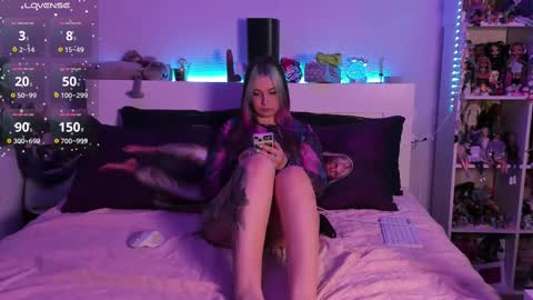 Snapshot of chloekohaku chatting on 02.24.25 ChloeKohaku online show from 02.24.25