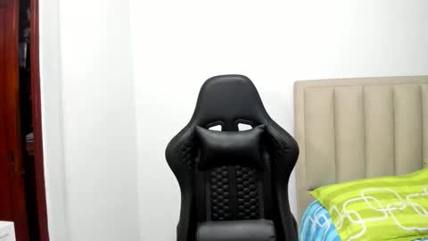 chloemiller   online show from 04.07.26