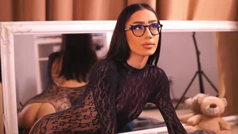 Chlo online show from 05.19.26